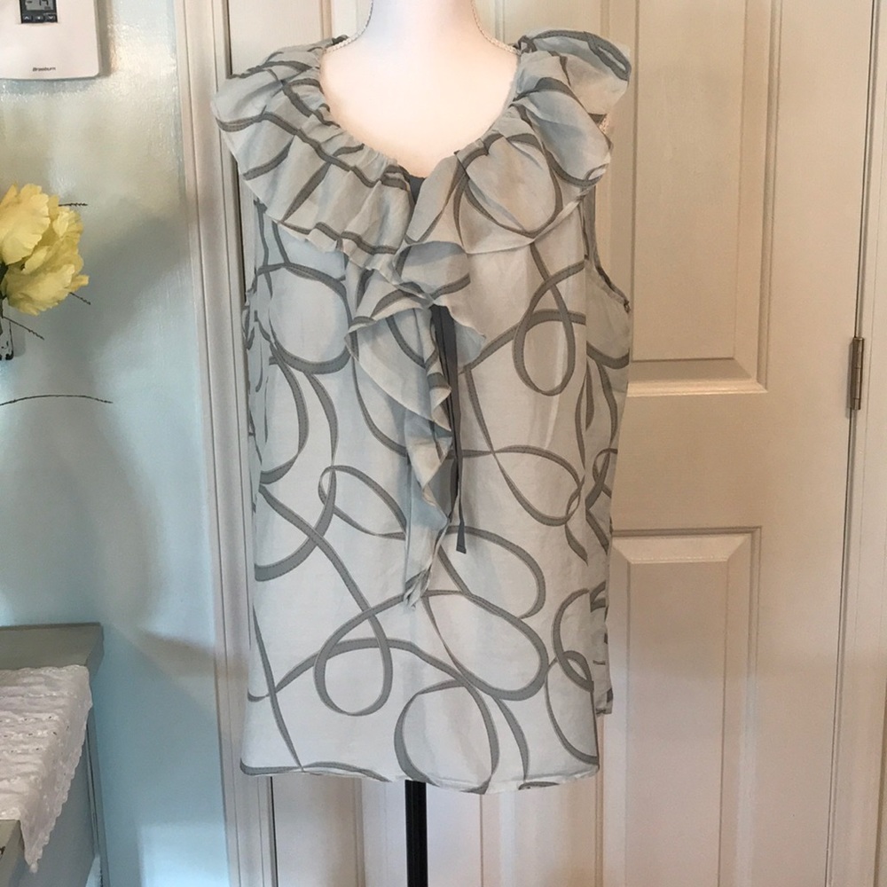 Ann Taylor Loft sleeveless blouse. Size XL